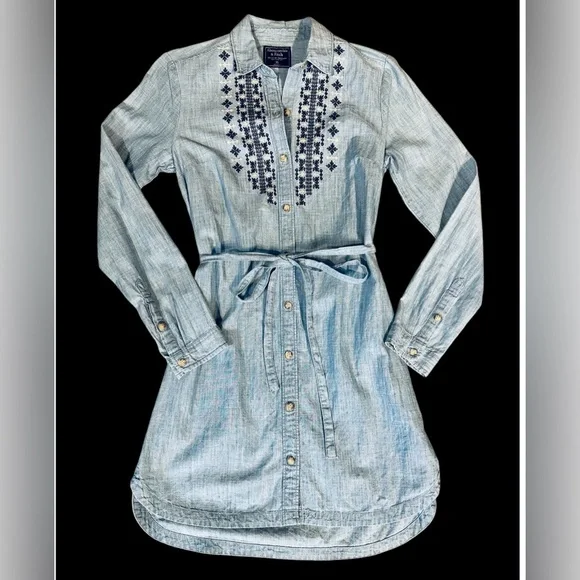 Abercrombie and Fitch Denim Blue Embroidered Shirt Dress - Picture 1 of 2